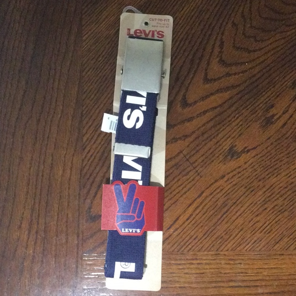 Men’s Levi’s Belt up to size 42 NWT